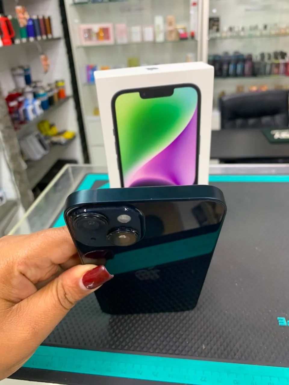 iPhone 14 256gb preto  - Foto 3