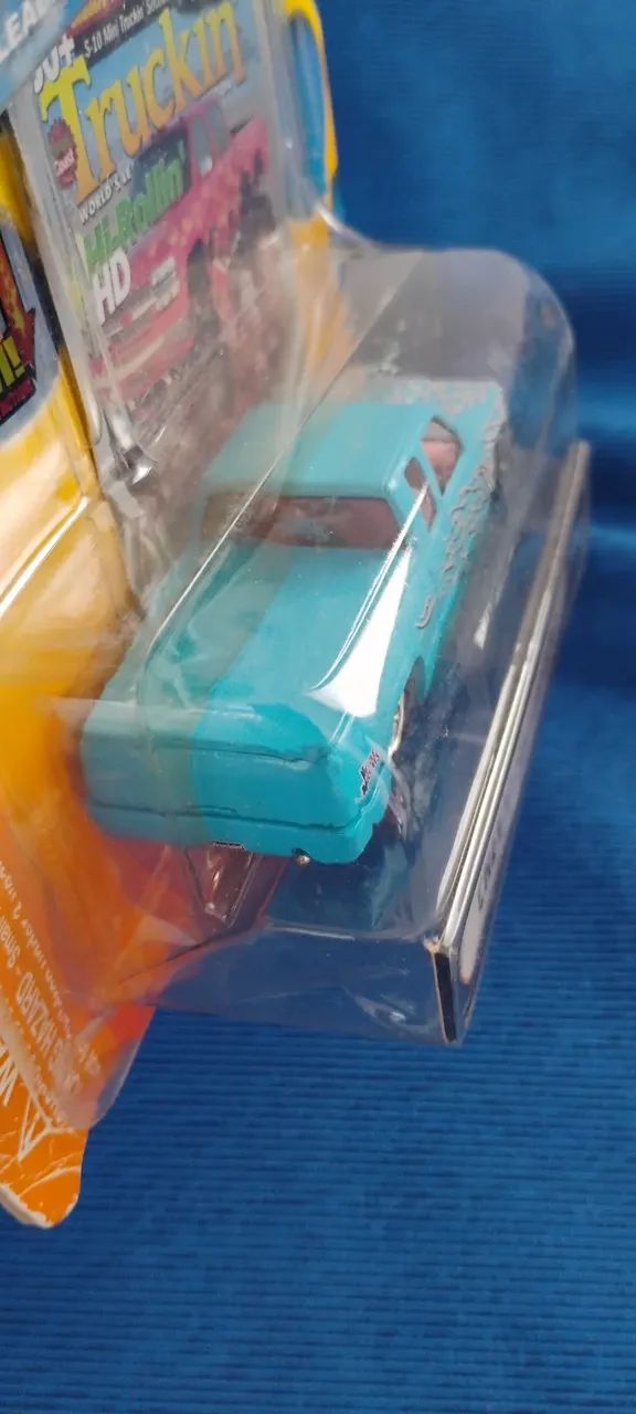 Muscle Machines Chevy Silverado 1/64 - Foto 4