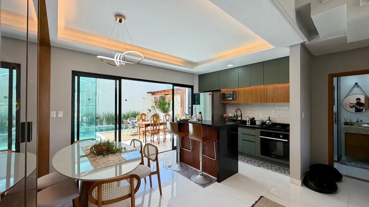 VILA FLORENÇA | CASA EM ABRANTES | CASA DUPLEX COM PISCINA E 3 SUÍTES - Foto 2