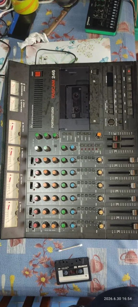 Tascam Portastudio 246 - Foto 3