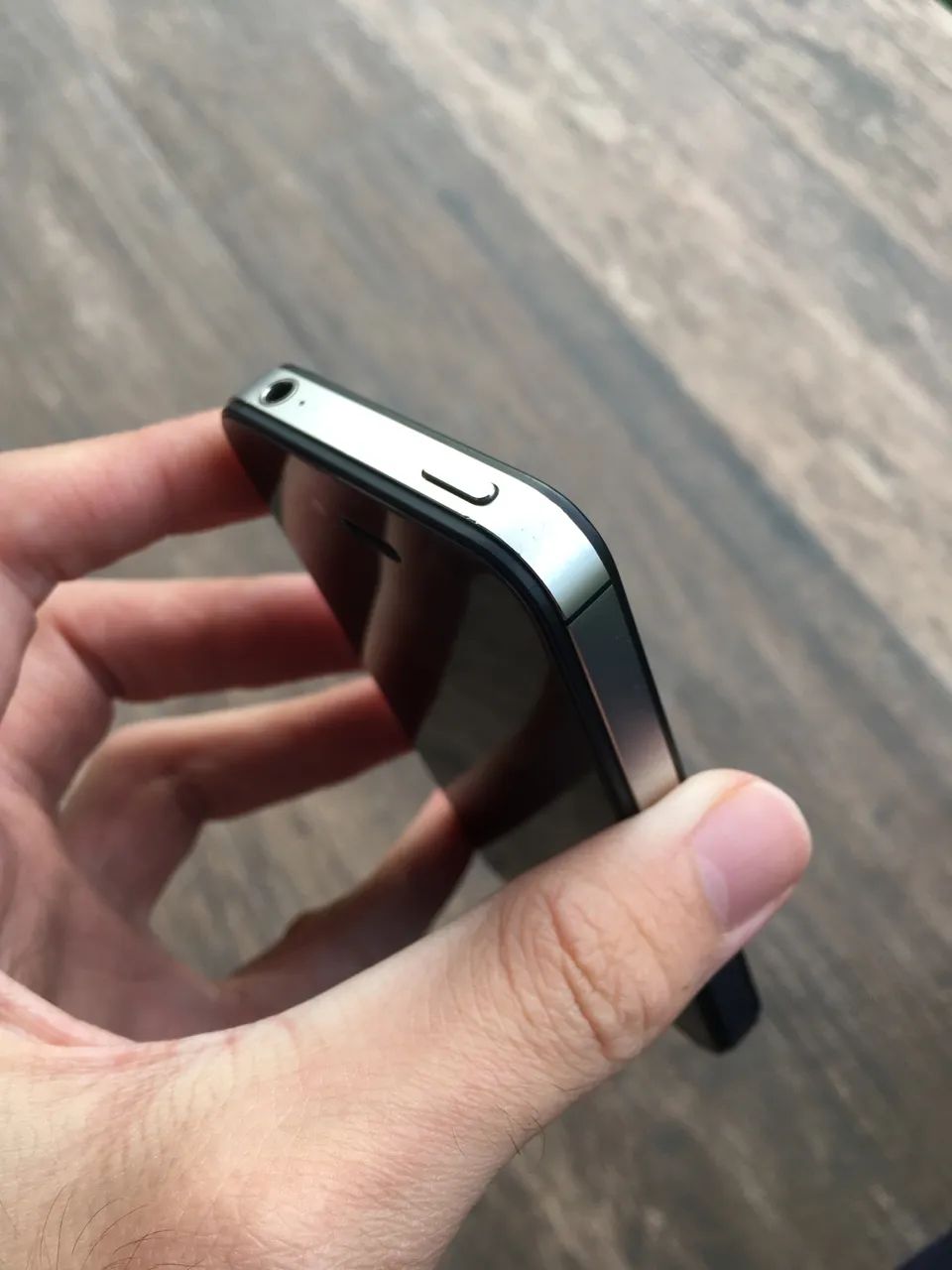 iPhone 4s