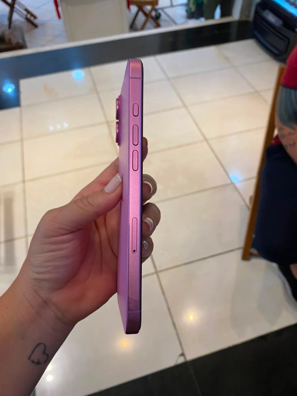 iPhone 16 Plus - Novinho! - Foto 3