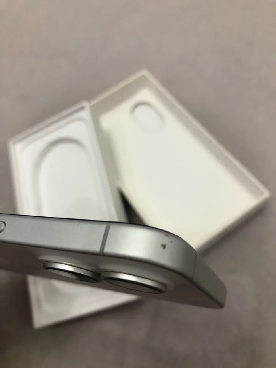 IPHONE 16 - Foto 5
