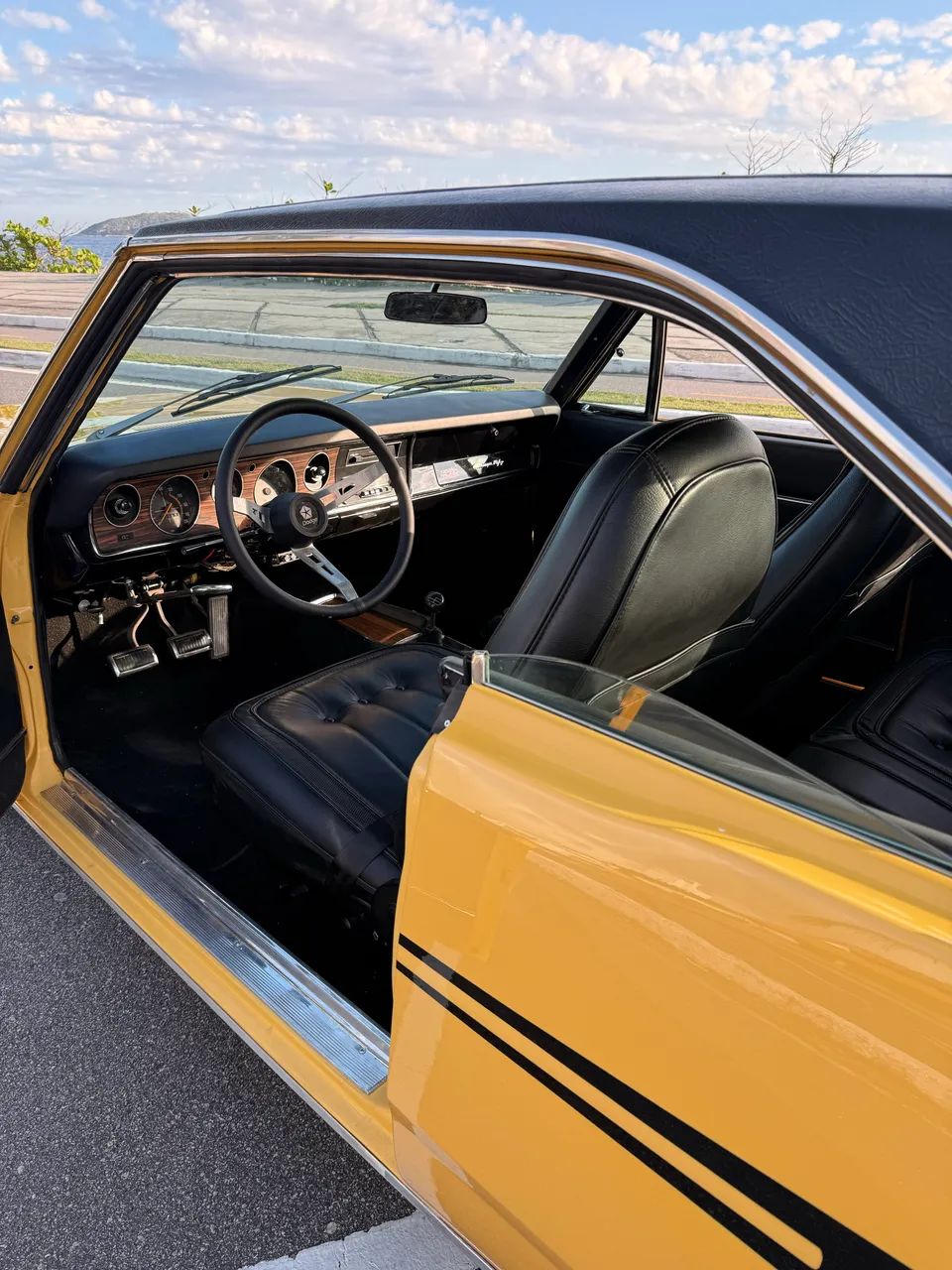 Dodge Challenger RT 1976 - Foto 3
