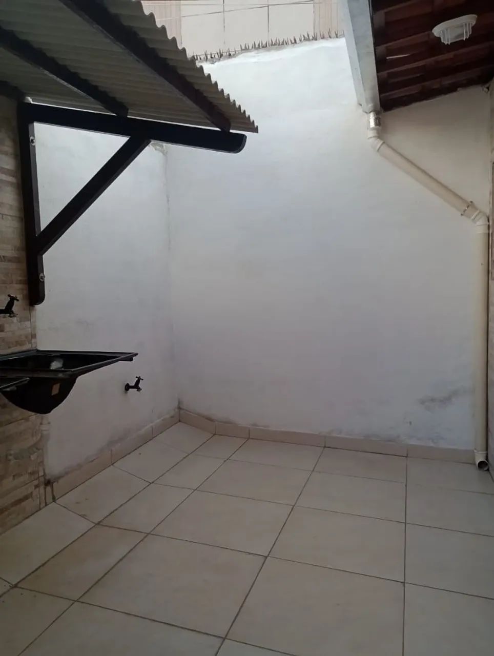 Alugo casa em Dix-Sept Rosado - Foto 2