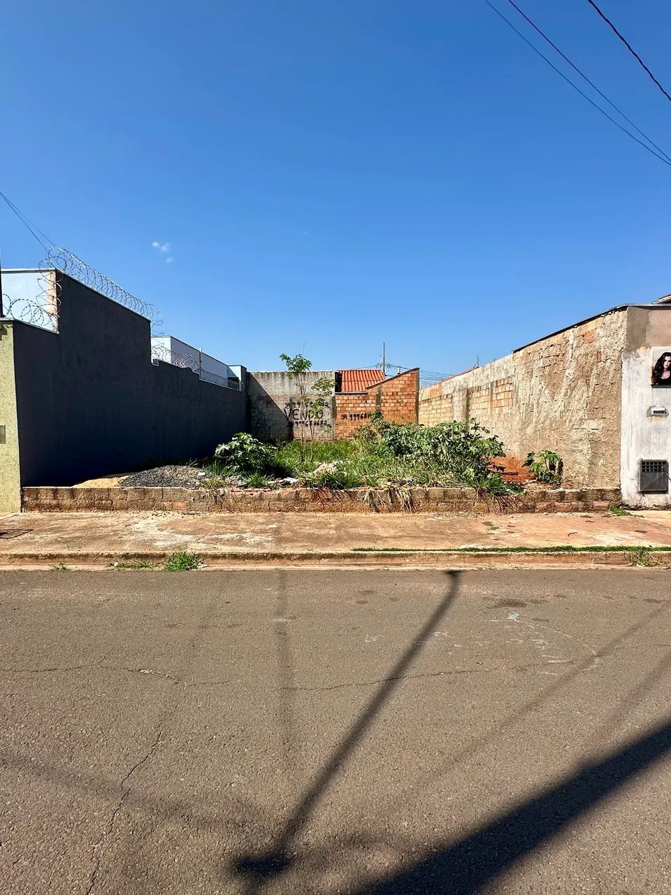 LOTE NO JARDIM ESPANHA I