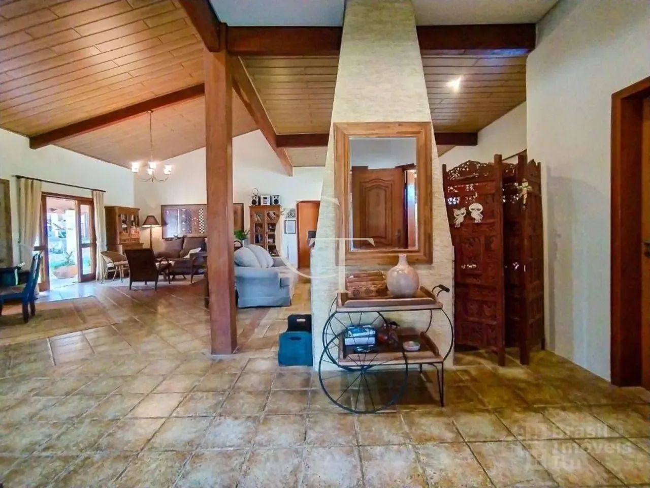 Casa no Condomínio Chácara Flórida a venda com 3 dormitórios e suíte e piscina - Foto 5