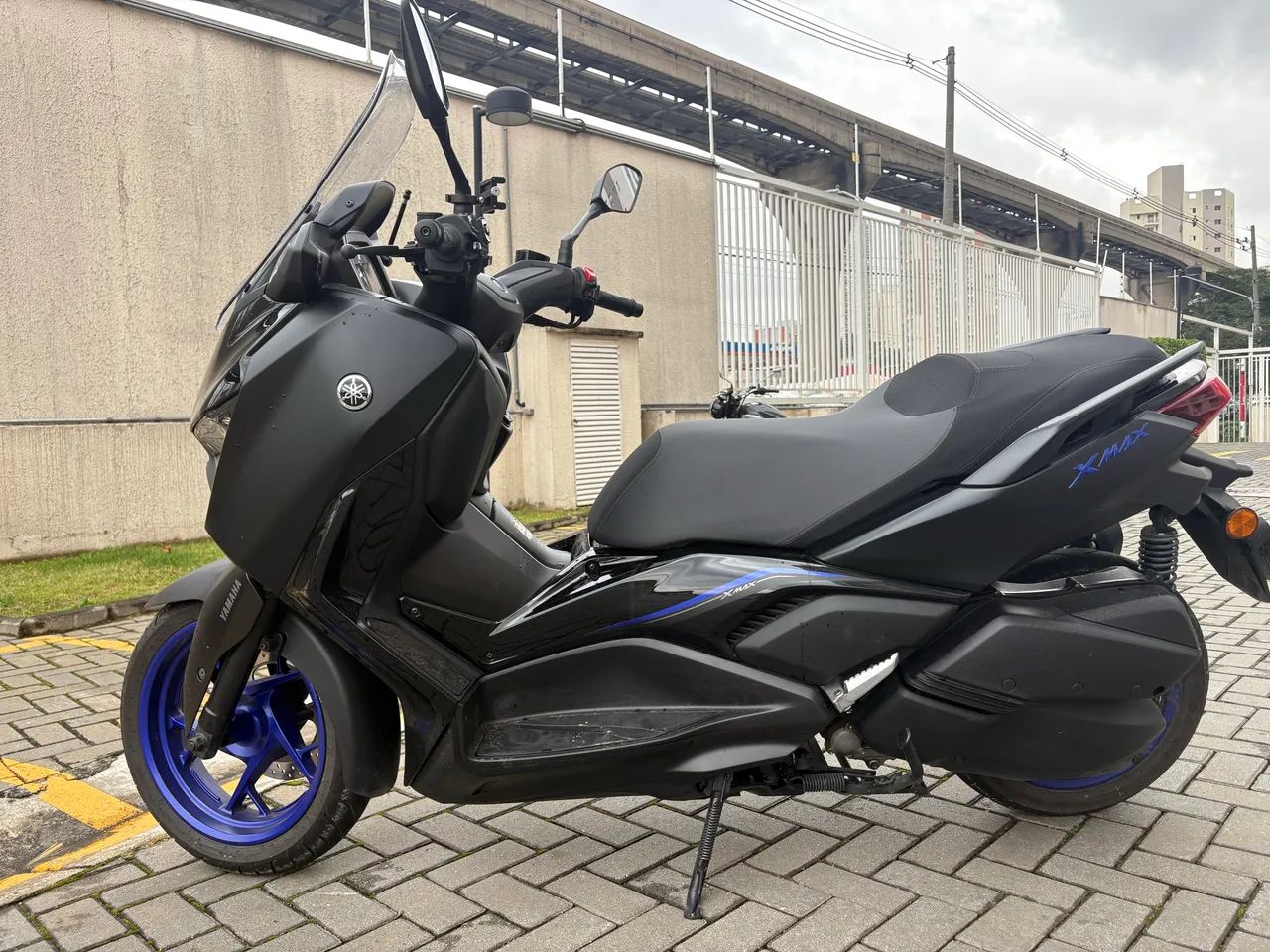 Yamaha Xmax 300 2026  - Foto 2