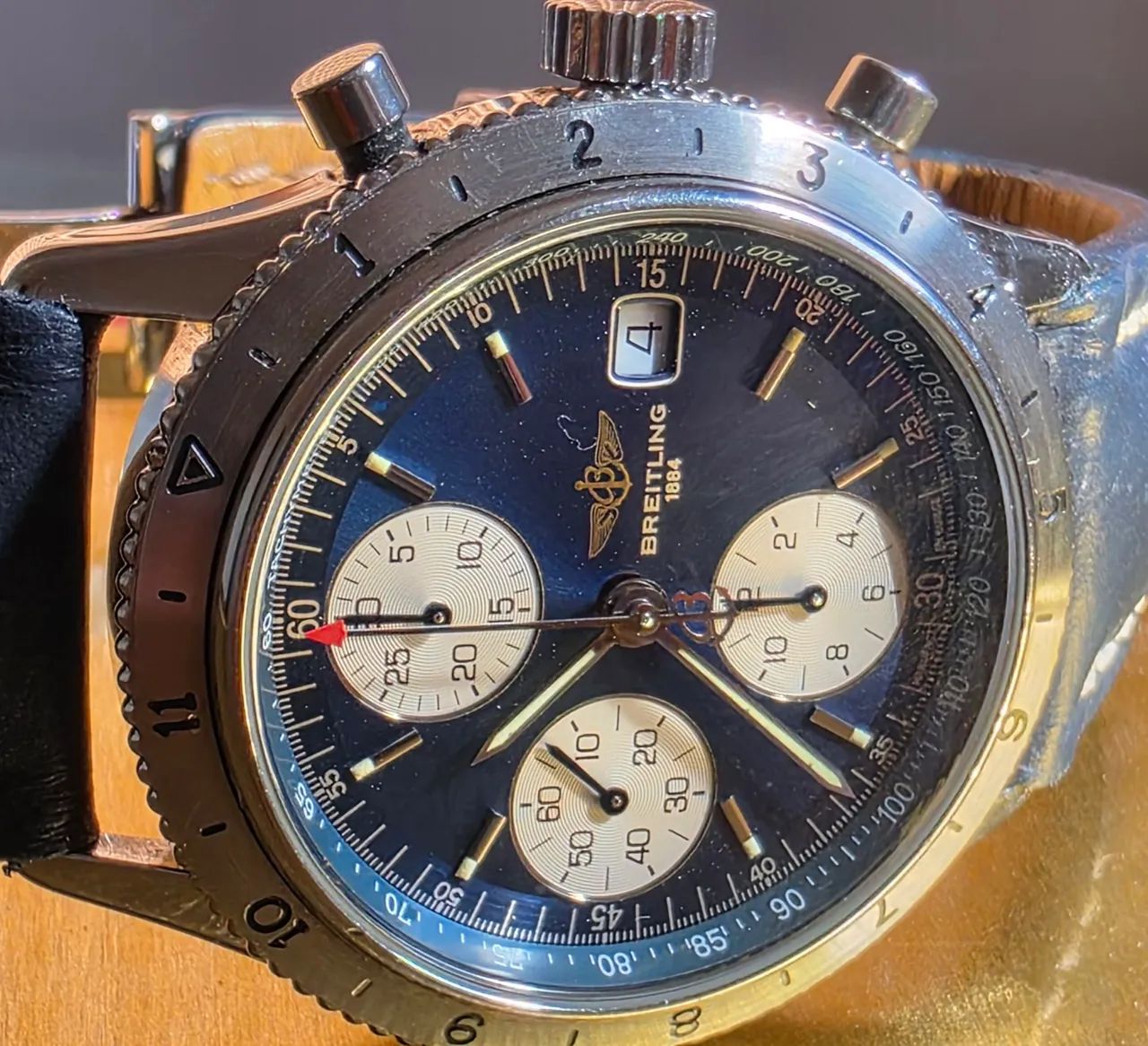 Relógio Breitling Navitimer AVI. Automático. 40mm. Secada de 19990. Mostrador azul panda. - Foto 3