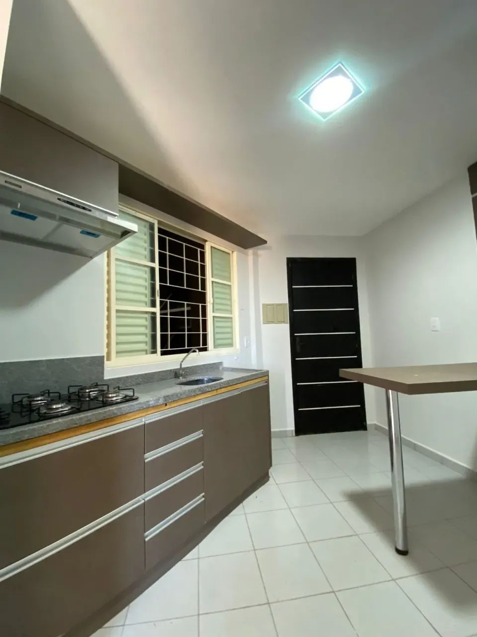 Flat para aluguel com 32 metros quadrados com 2 quartos