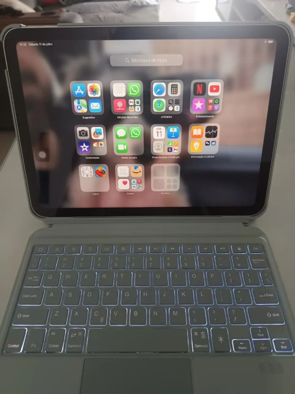 Ipad 10ª geração 64Gb + capa + teclado 