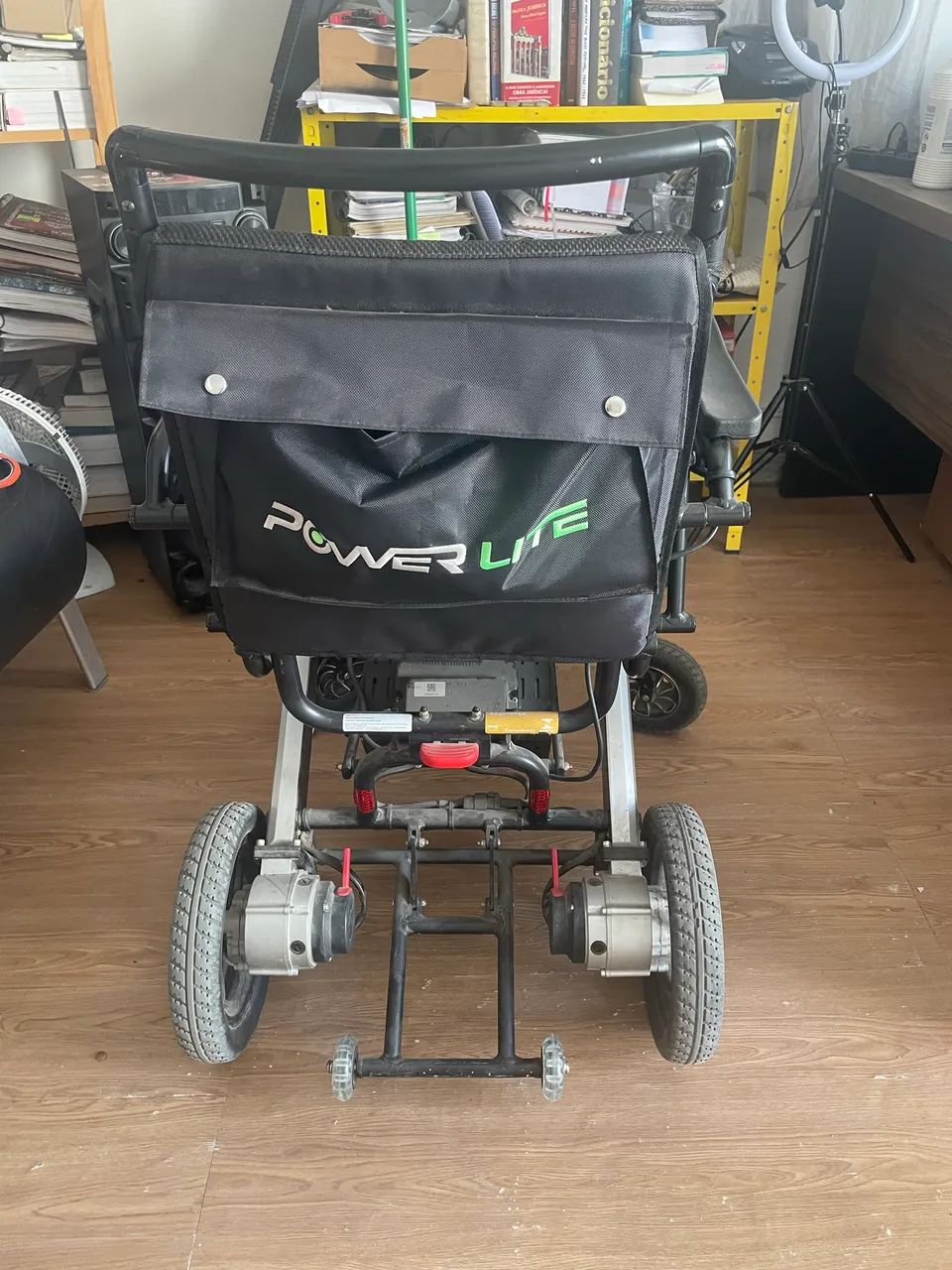 Cadeira de rodas elétrica power lite  - Foto 3