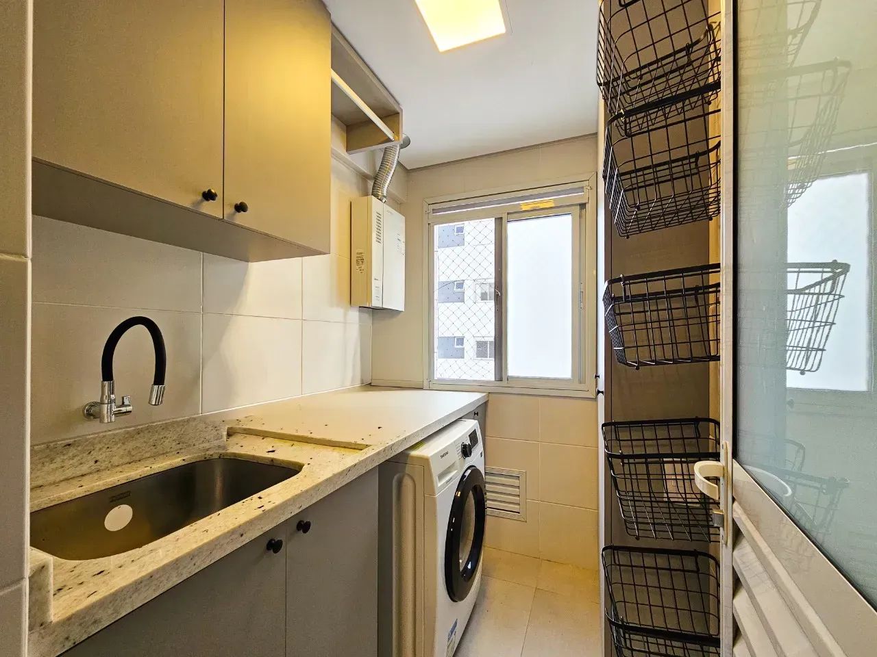 Apartamento de 2 dormitórios à venda no Itacorubi, em Florianópolis. - Foto 4