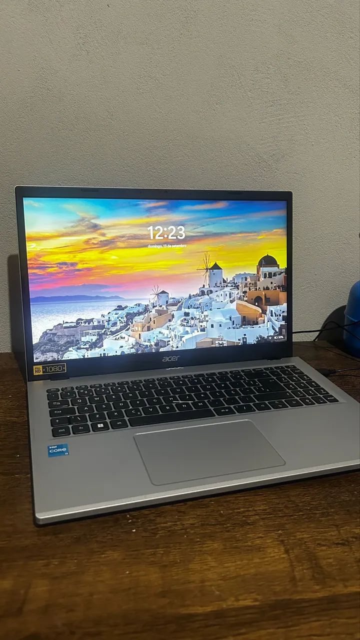 Vendo Notebook Acer i3