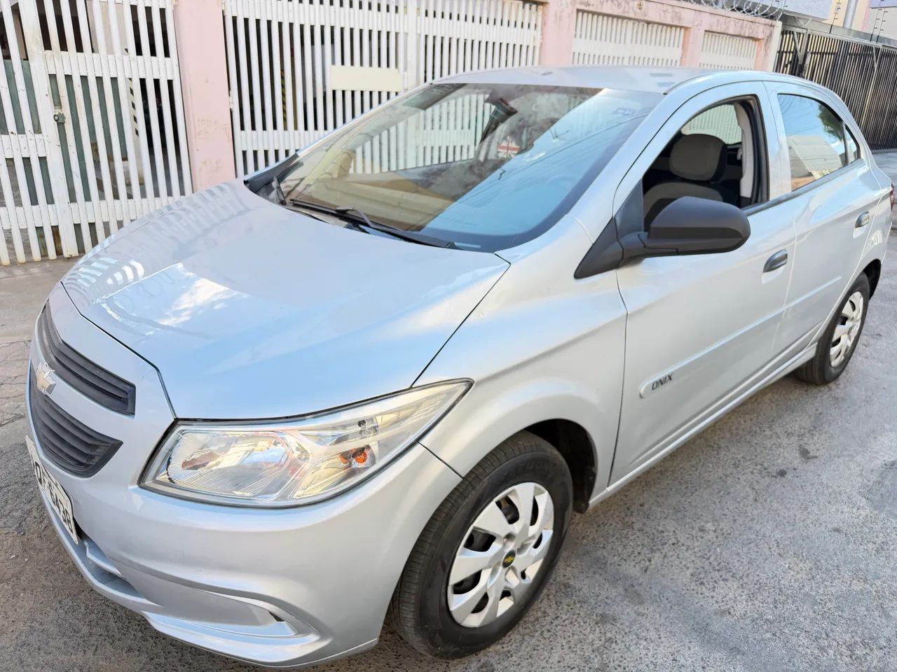 Chevrolet Onix 2016