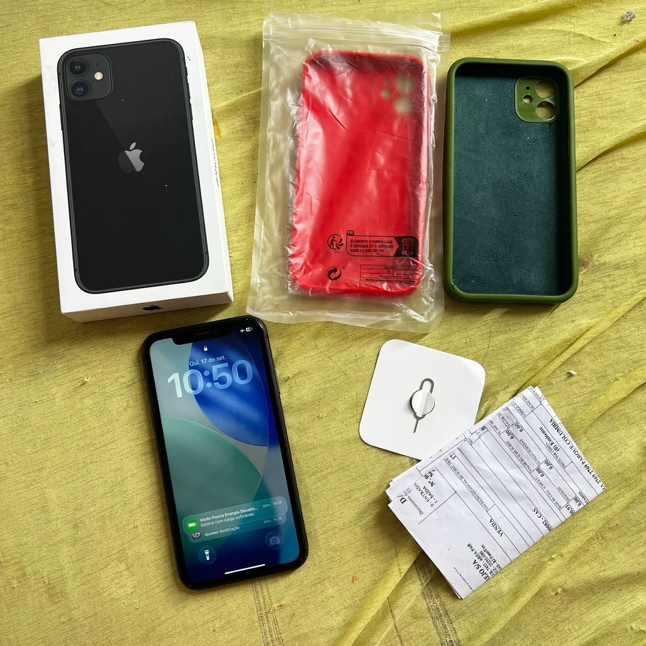 iPhone 11 sem marcas de uso completo e com nota fiscal 