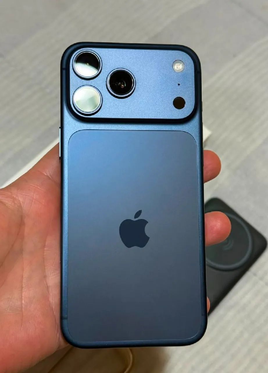 iPhone 17 Pro 512GB - Azul-profundo - somente eSIM - Foto 2