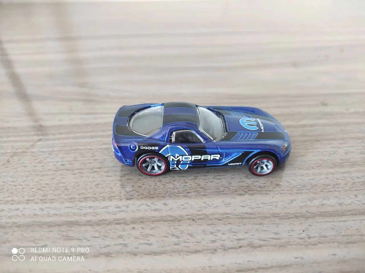 Hot Wheels '06 Dodge Viper Coupê 2010 Speed Machines - Foto 2