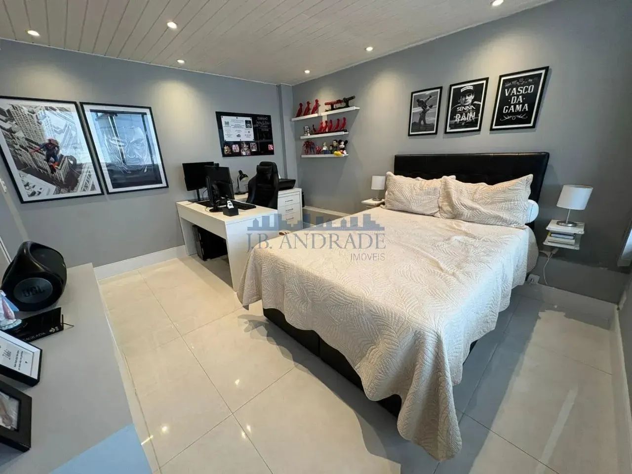 Cobertura totalmente reformada com 331m e vista Pedra da Gávea - Foto 8