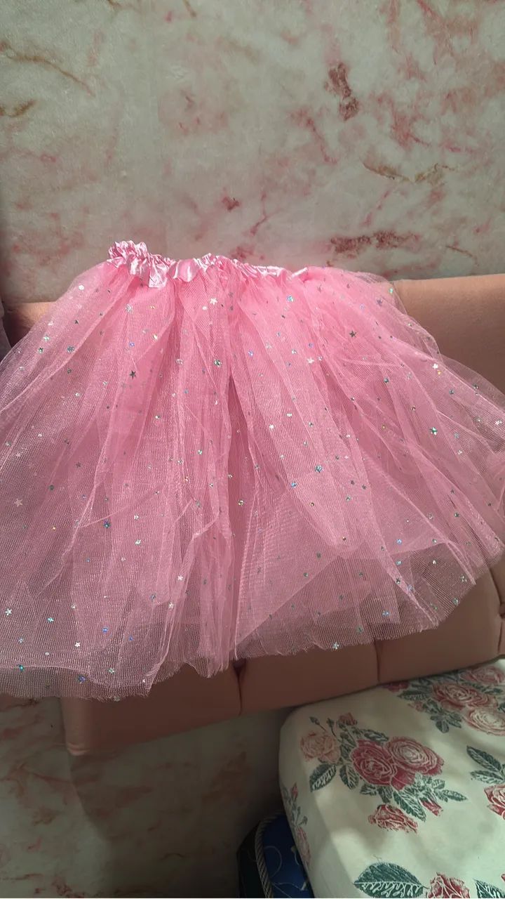 Vende- se saia de tule rosa glitter fantasia  - Foto 2