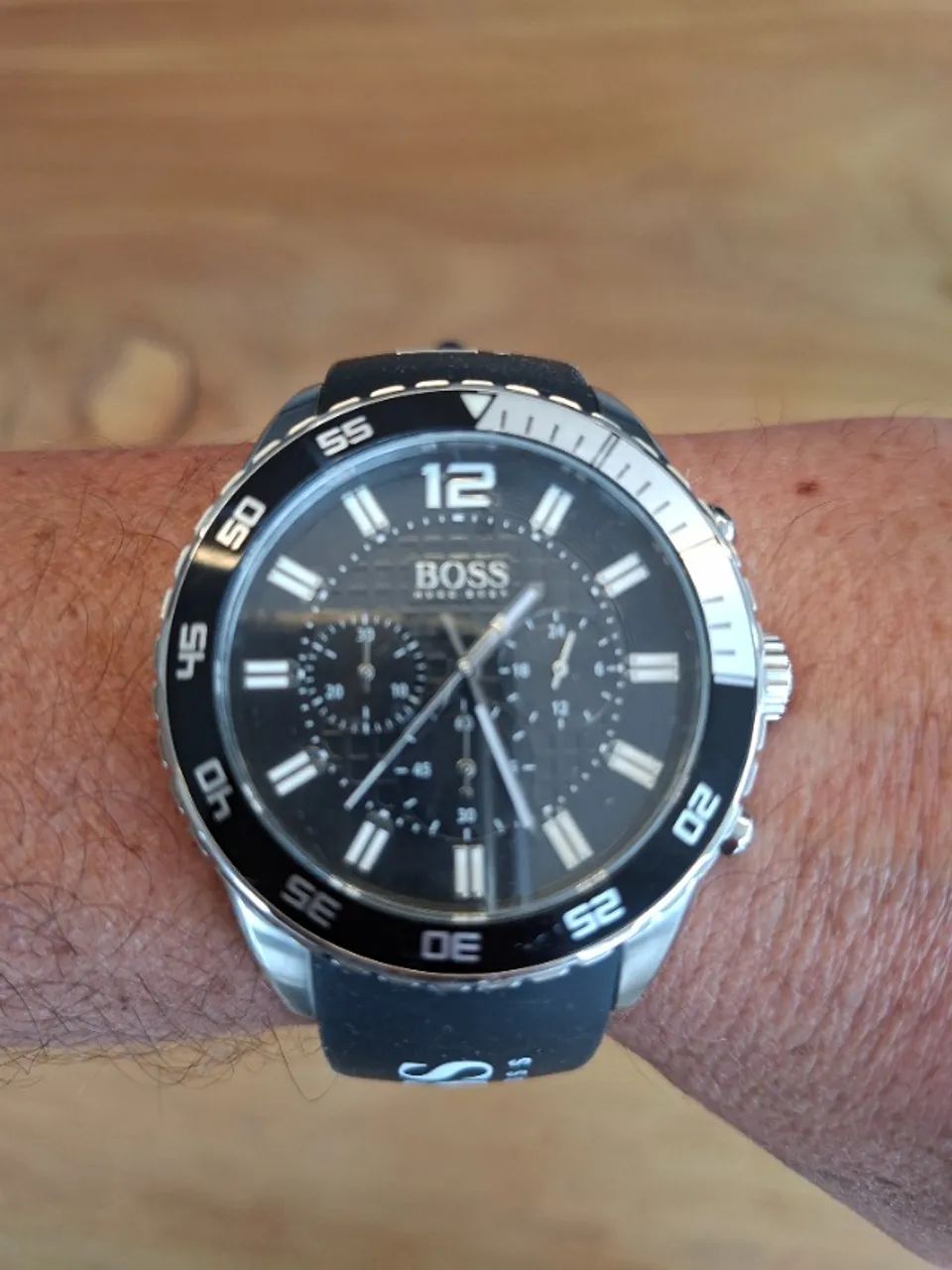 Relógio de pulso marca Hugo Boss, modelo HB1513441 - Foto 5