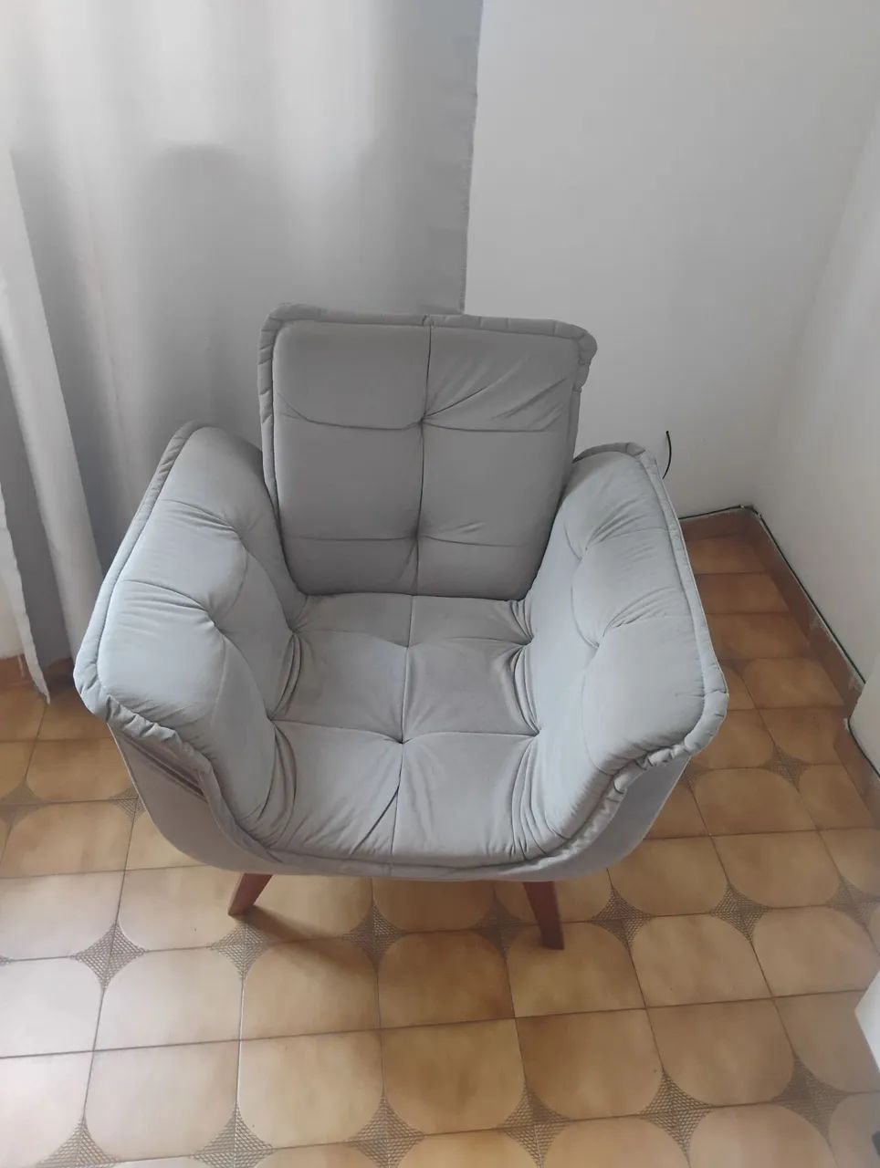 MÓVEIS 
