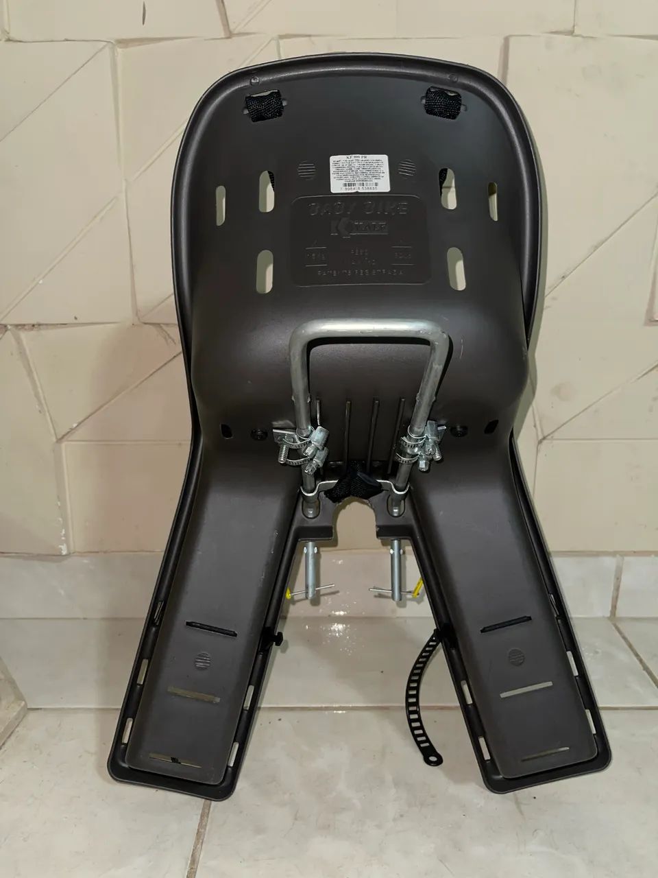 Cadeirinha de bebê para bicicleta  - Foto 3
