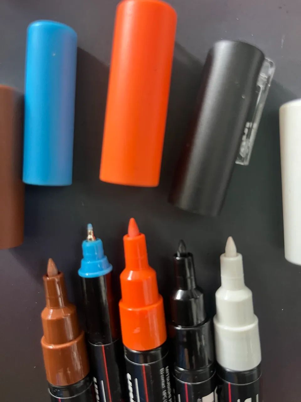 Kit 5 Canetas Posca - Novíssimas (Desisti da carreira de artista! ?) - Foto 5