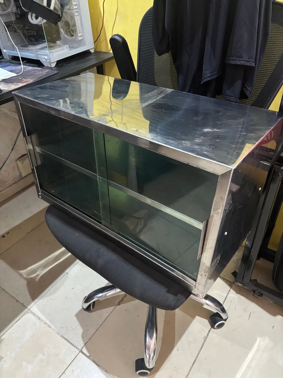 Vendo Expositor de Salgados Médio 