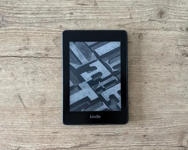 Amazon Kindle Paperwhite 6 polegadas 8GB - Foto 4