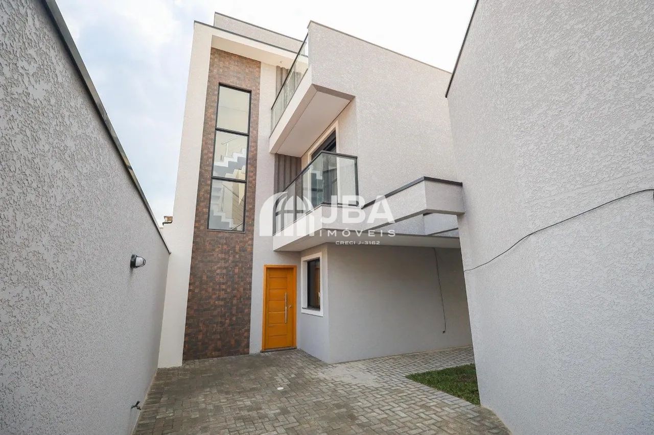 SOBRADO TRIPLEX COM 3 SUÍTES EM ÓTIMA LOCALIZAÇÃO - Foto 3