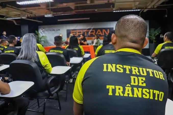 Instrutor de trânsito credenciado pelo Detran  - Foto 2