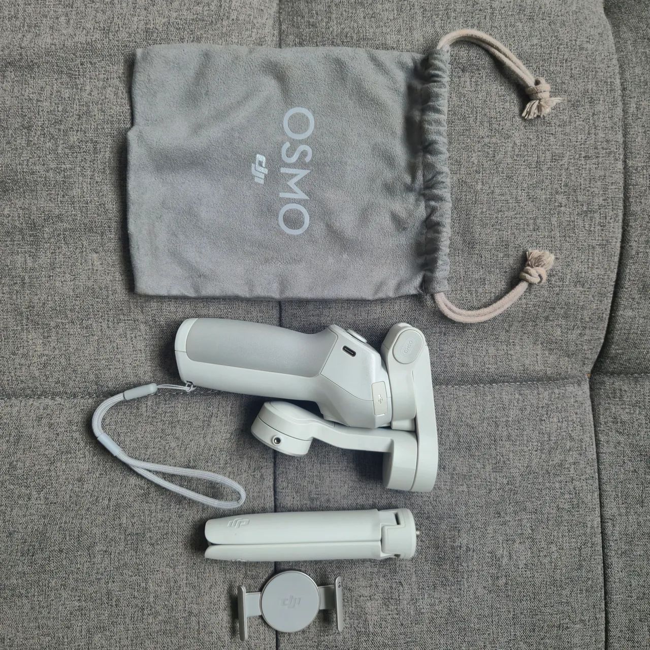 Estabilizador para Celular DJI Osmo Mobile 4 OM4 - Foto 4