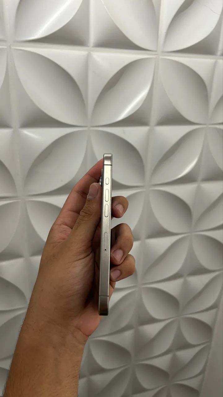Iphone 15 pro 256gb 85% sem detalhes - Foto 4