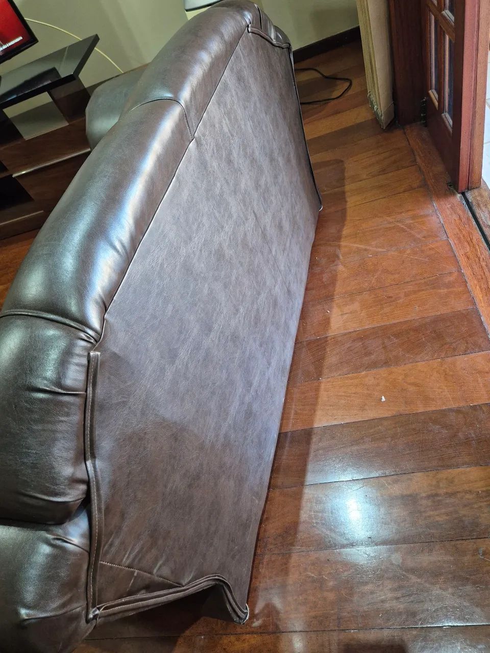 CONJUNTO DE SOFÁ COM MESA DE ESTAR - Foto 4