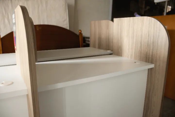 Conjunto de 04 bancadas de escritório - Foto 3