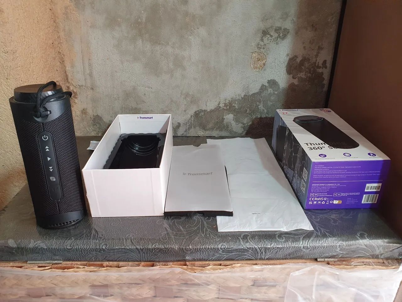 Tronsmart T7 com subwoofer com defeito
