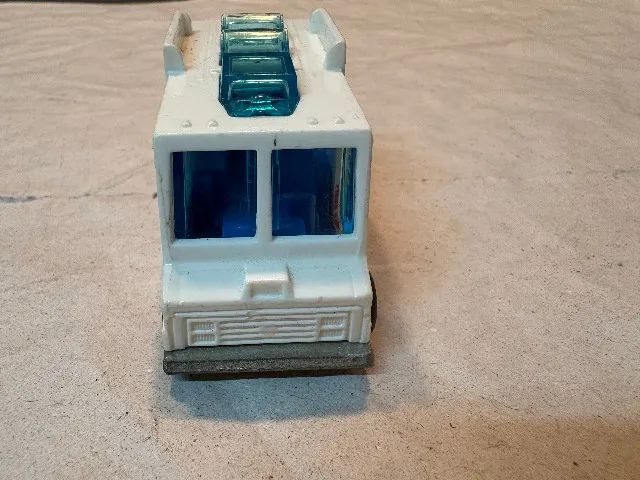 Carrinho Hot Wheels Quick Bite usado - leia