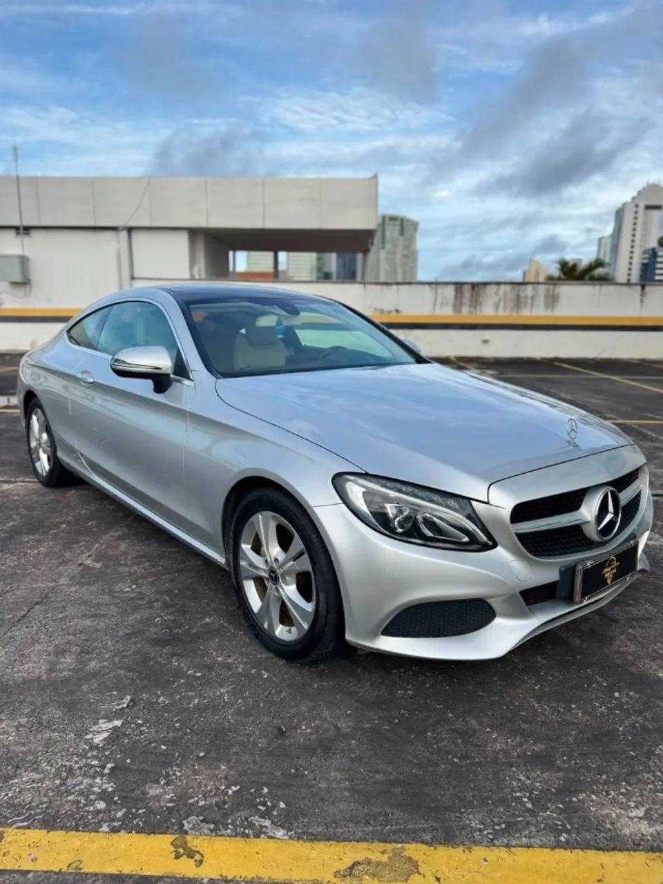 Mercedes-Benz C-180 CGI COUPE AVANT. 1.6 TB 16V AUT. 2017