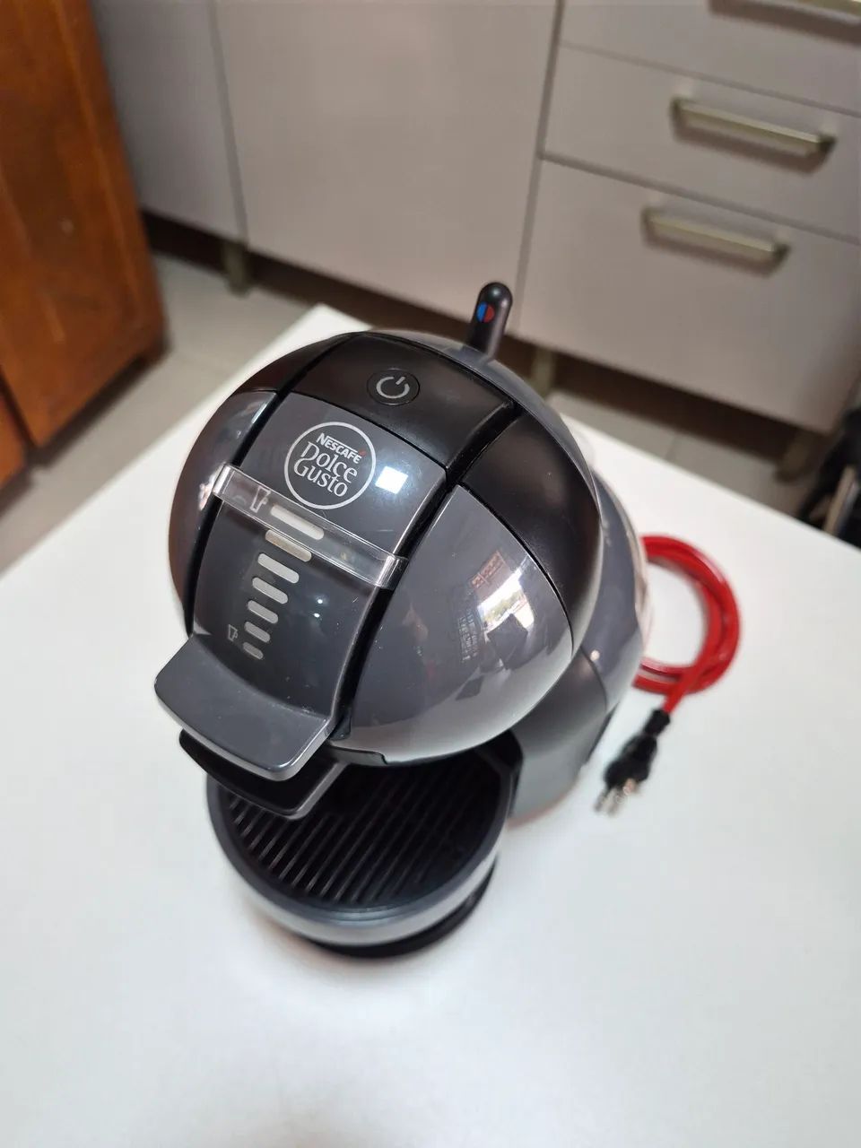 Cafeteira Dolce Gusto seminova  - Foto 2