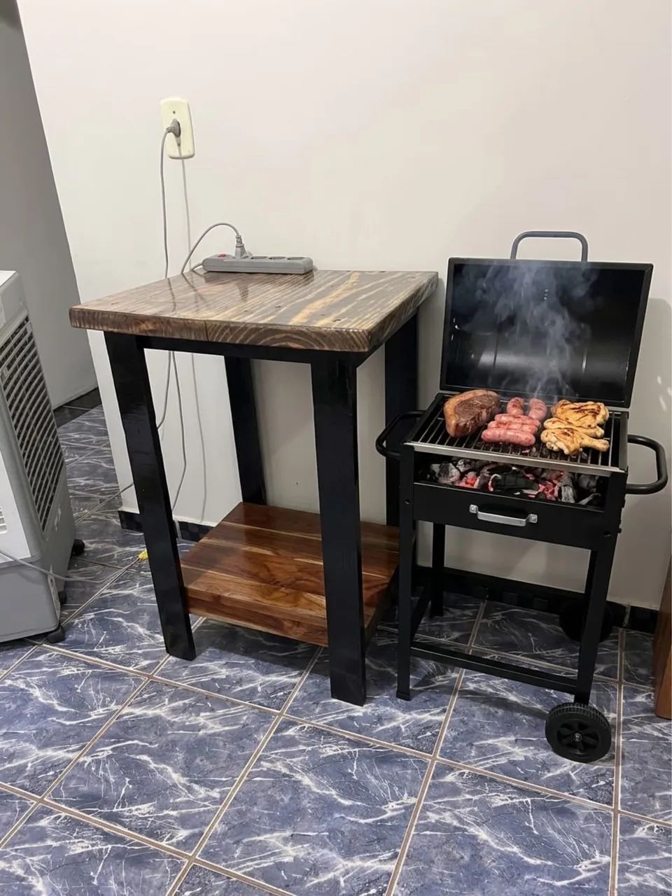 Mesinha para churrasco  - Foto 2