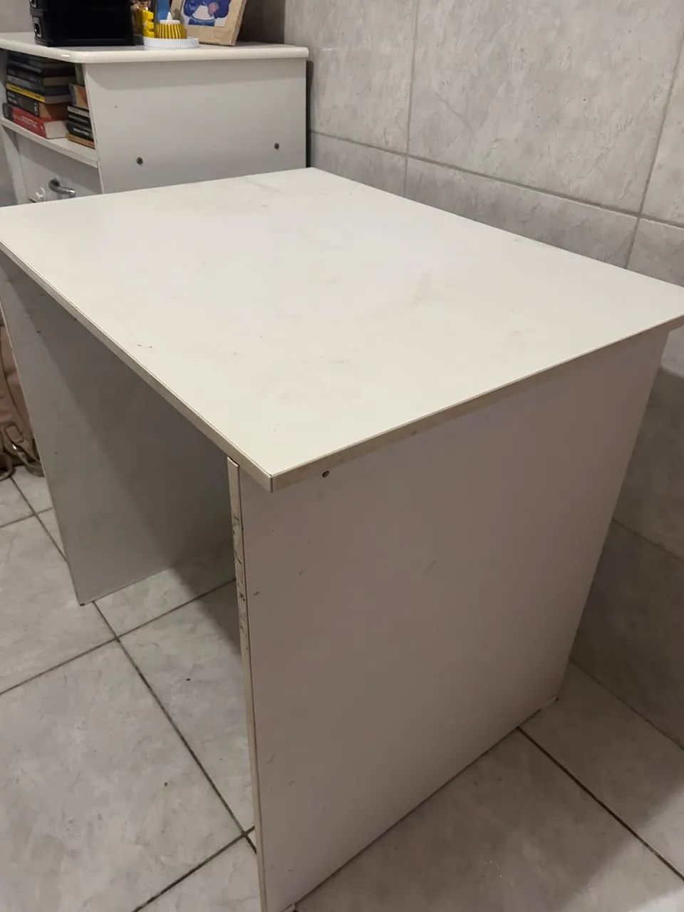 Mesa de Escrit ório Branca - Foto 2