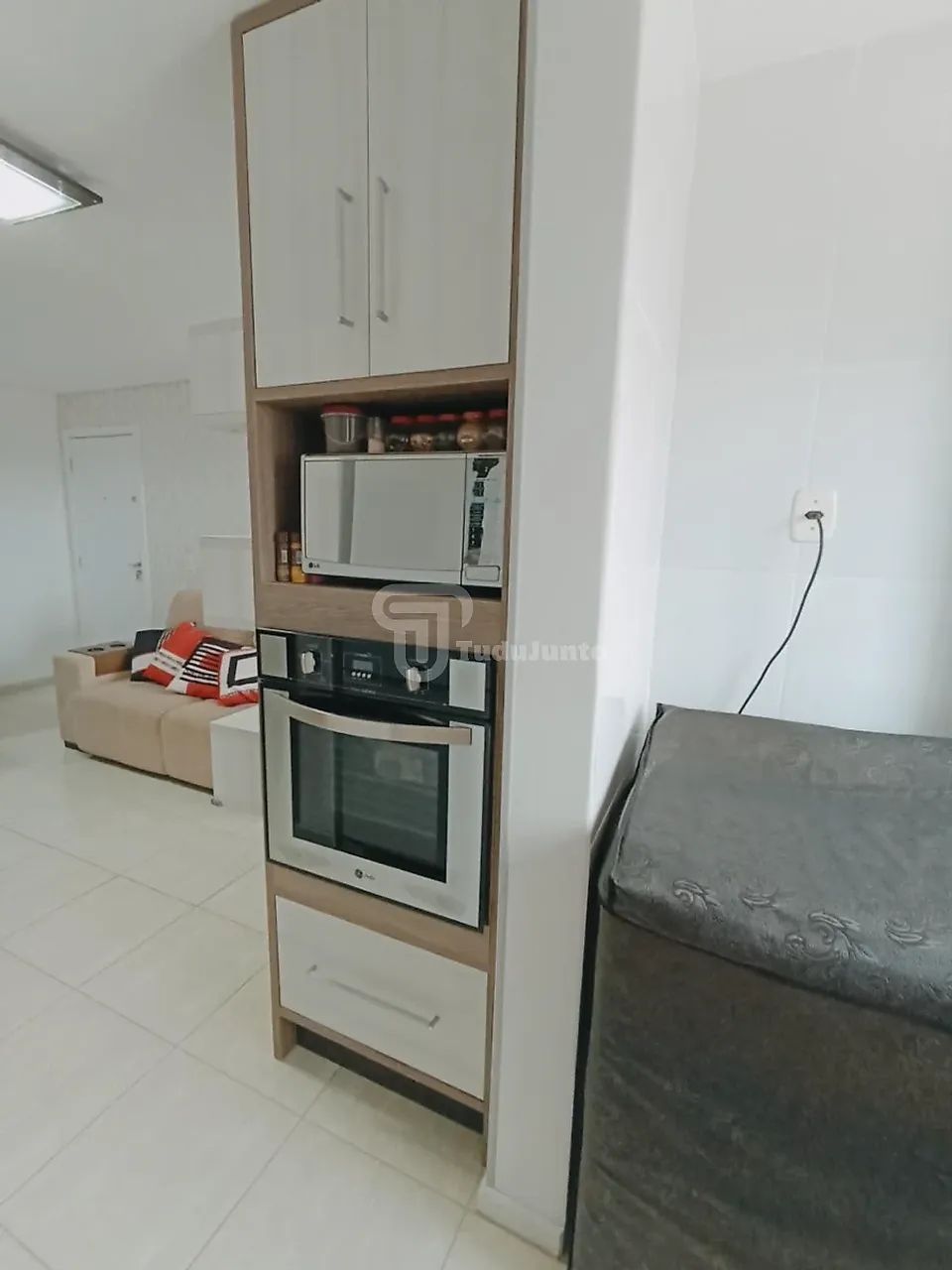 Apartamento 2 Dormitórios c/ Suíte e Sacada c/ Churrasqueira - Foto 4