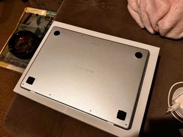 MacBook Pro 14