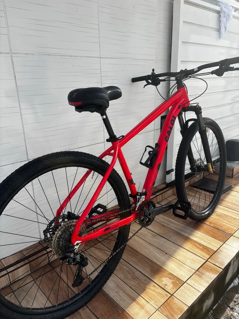 Bicicleta Caloi explorer expert aro 29 deore  - Foto 3