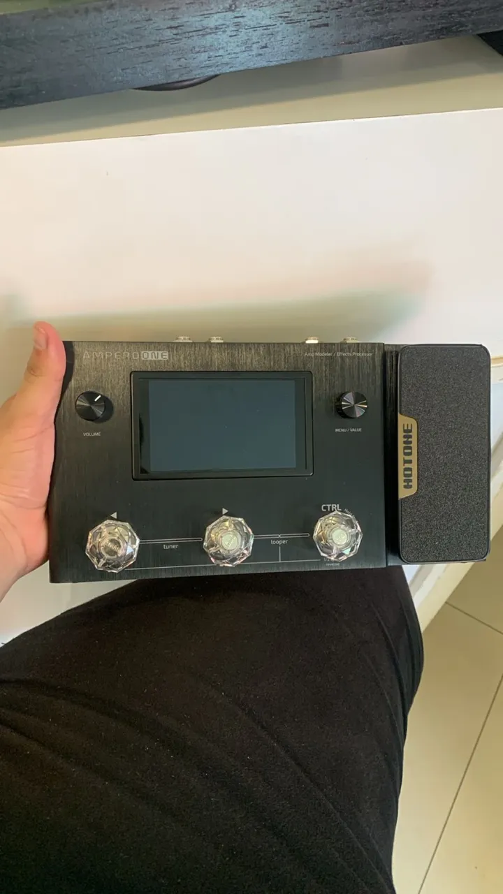 Hotone Ampero Control - Instrumentos musicais - Samambaia Sul