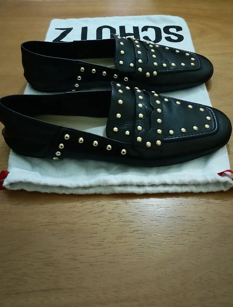 Mocassim preto com tachas  - Foto 4