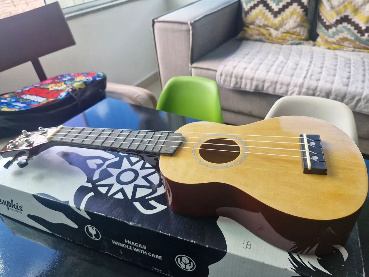 Ukulele Tagima - Foto 4