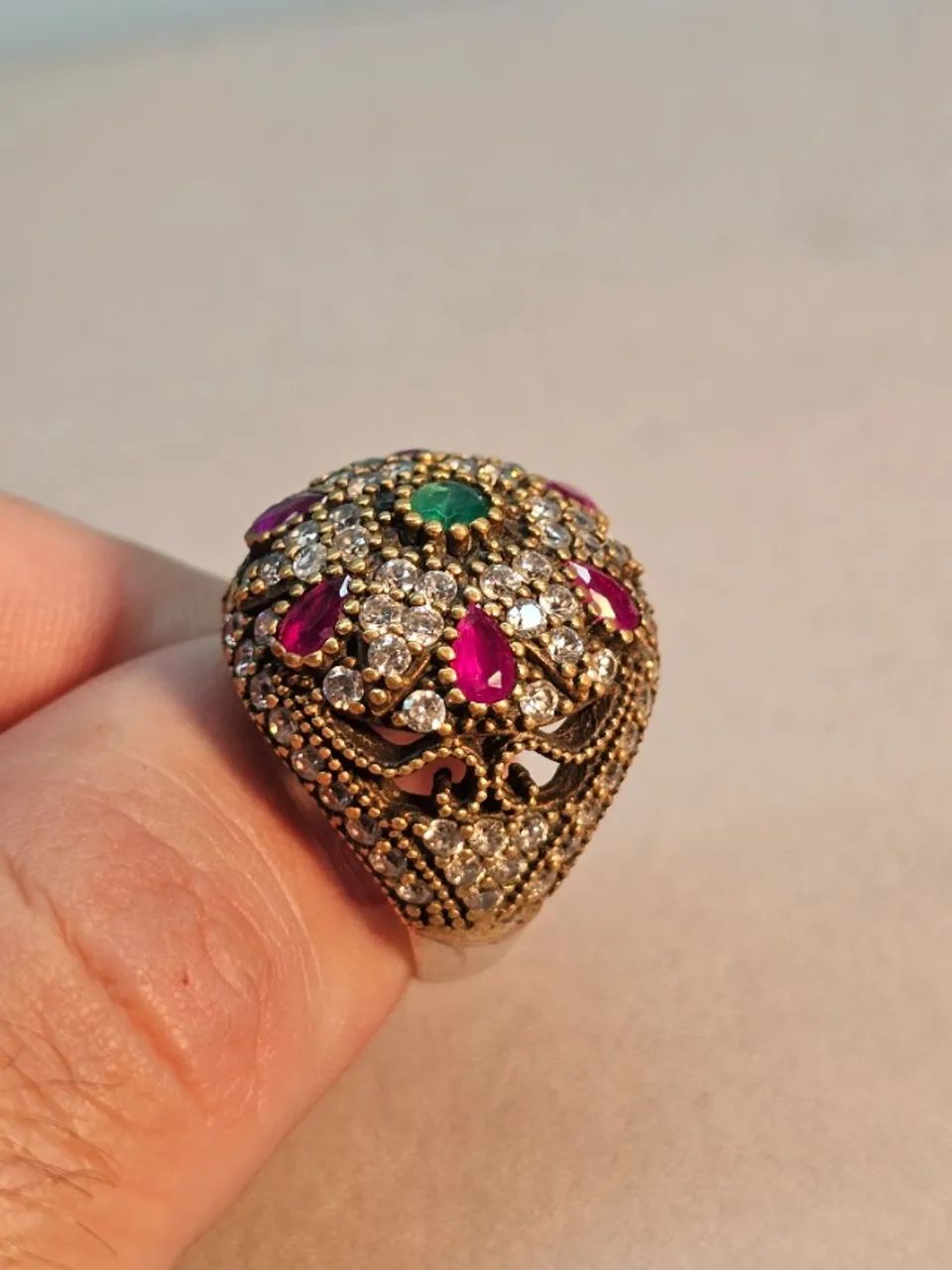 Anel Rubis e Crisoprasio Verde vindo da Turquia  - Foto 3