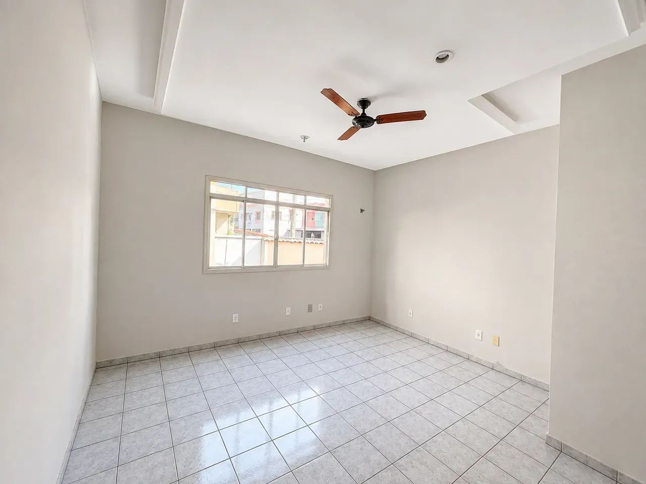Espetacular Casa Duplex com 485m² e Terraço Colonial  Centro de Serra Sede. - Foto 5
